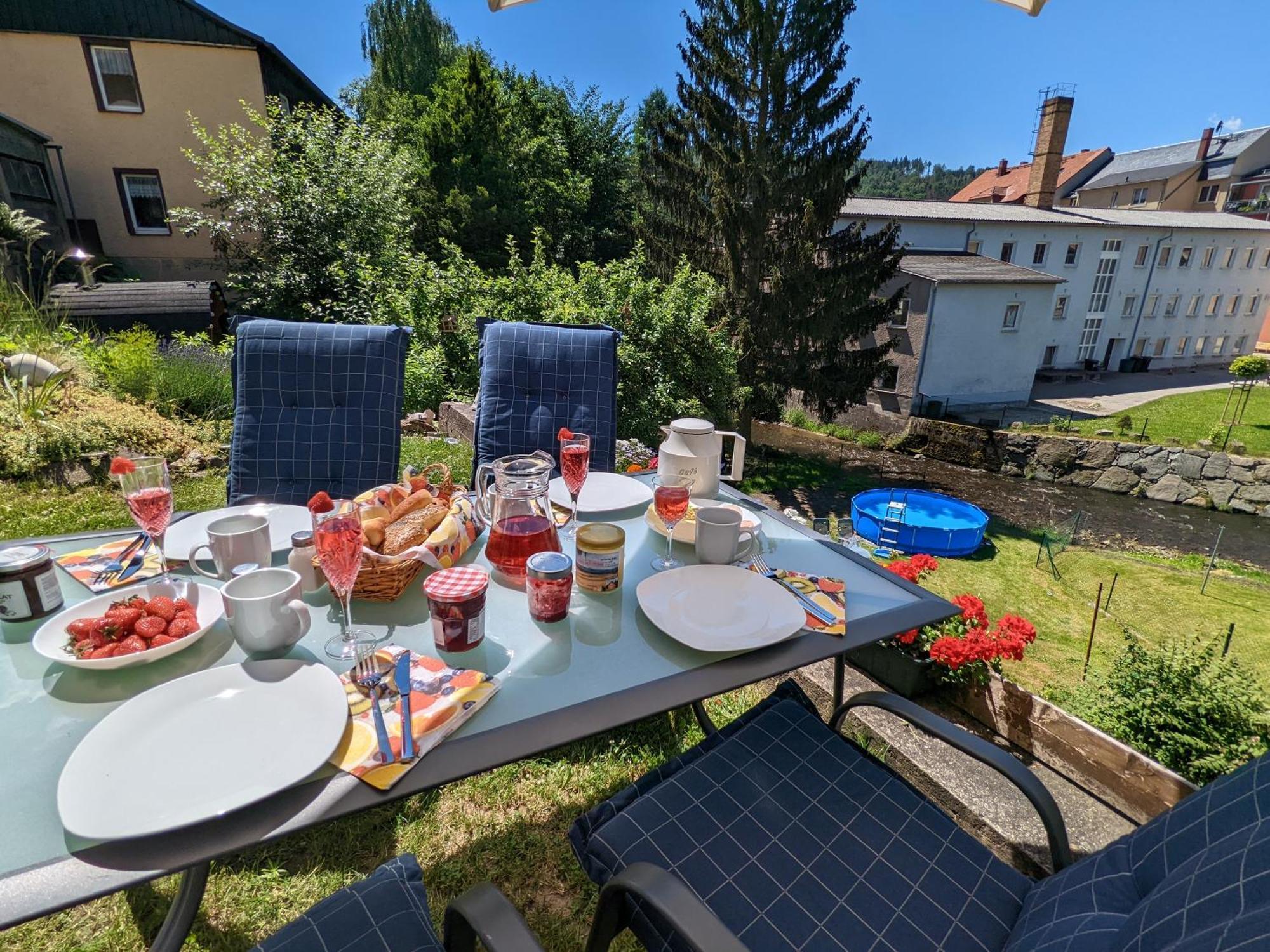 Uo - Urlaubsmagie - Helle Wohnung,Sauna,Whirlpool Sebnitz Exteriér fotografie